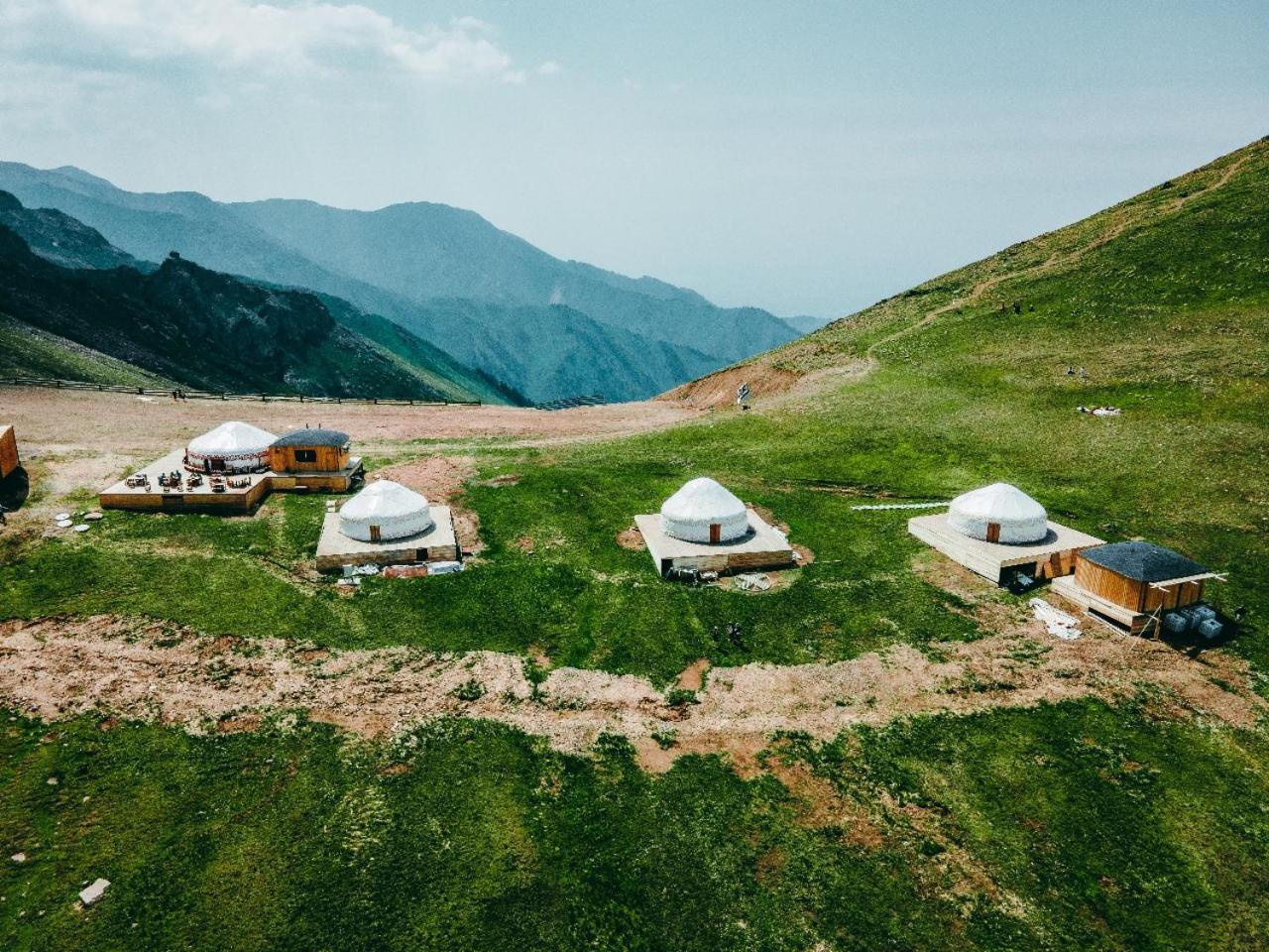 Yurta Base Camp, Shymbulak Mountain Campsite Besqaynar